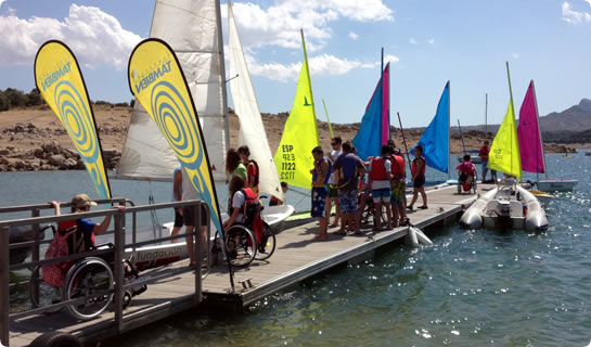Primer campamento inclusivo de Vela Adaptada y Multideporte